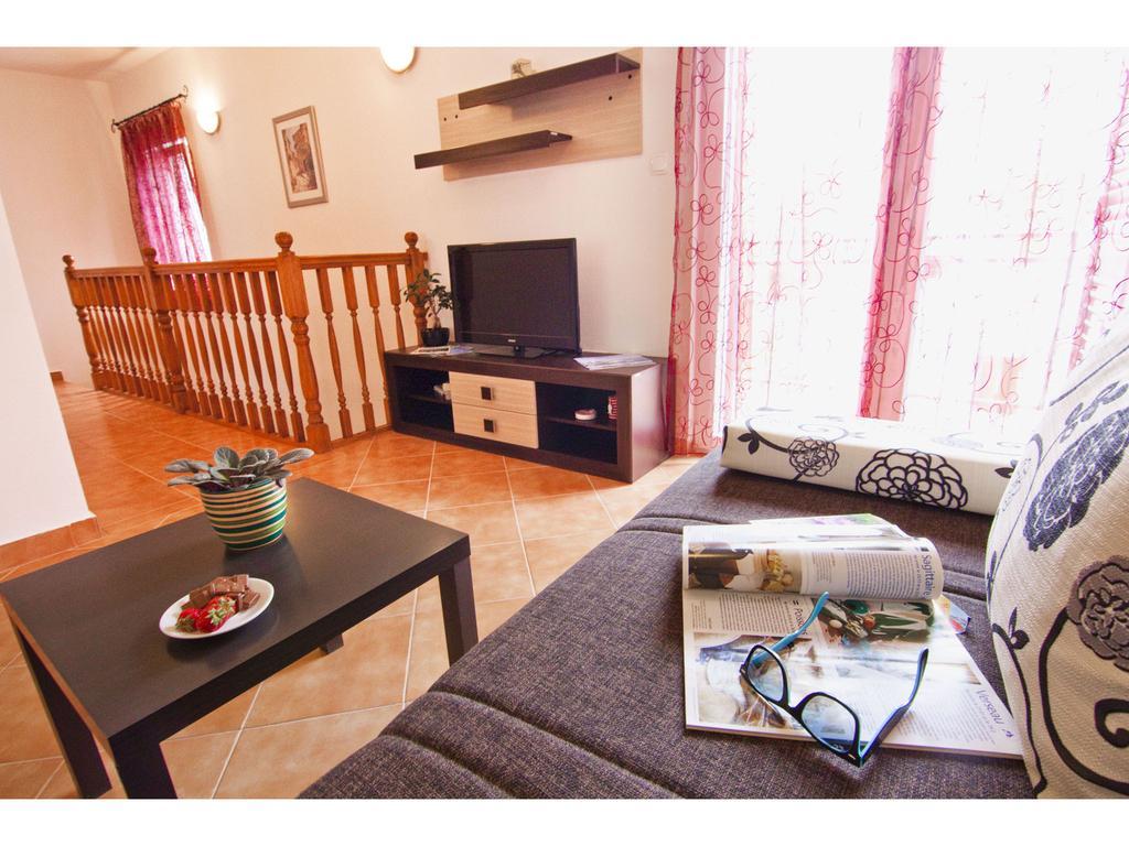 Apartments Cambi Каштела Номер фото
